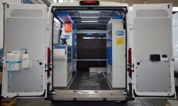 01_A Fiat Ducato transformed into a mobile workshop by Syncro System