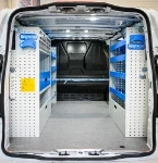 01_Racking on two sides of a plumber’s Ford Custom L1 L1 (1)