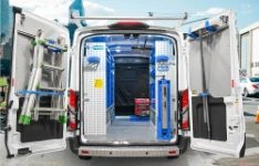 01_Syncro’s complete solution for the building renovation firm’s Transit L2 H2