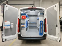 01_Syncro’s solution for one Maxus Deliver9 L3 H2, with racking on both sides (example 1)