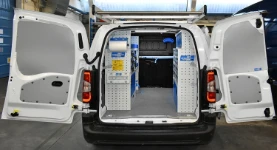 01_The Citroen Berlingo with Syncro System racking for an electrician