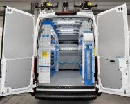 01_The electrician’s mobile workshop in the Iveco Daily L3H2