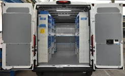 01_The Fiat Ducato racking system for agricultural mechanics