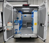 01_The mobile workshop in the Boxer L2 H2 for servicing construction site machinery