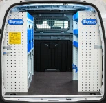 01_The racking for a vet in a Toyota Proace City L1 H1