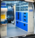 02a_The Ecoflow power station and lashing strap on the left of the Vito