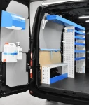 02_Syncro shelving and accessories on the left of the Master