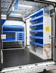 03_Configurable shelves on the right of the Ducato