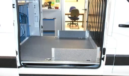 03_The plywood floor liner fences in the drinks delivery van