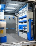 03_The shelves and pull-out containers in the storage area on the right of the Proace Max