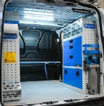 03_The transparent containers and pull-out vice bench on the right of the Transporter