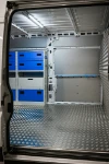 04_The aluminium chequer plate liners in the Proace Max L3 H2 (1)