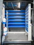 04_The tilting transparent containers on the bulkhead of the Sprinter L2 H2 (1)