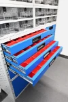 05a_A close-up of Syncro’s metal drawers with their plastic trays