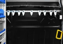 06_Syncro's Syncroblock bar and garment hooks in the Daily