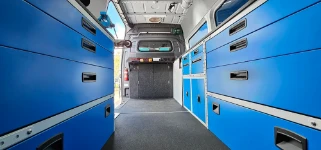07_Drawers, floor-level compartments and lockers in the Sprinter