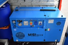 22_The compressor-generator combo in the Syncro racking system