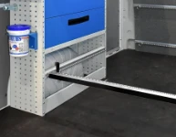 A cargo bar used horizontally