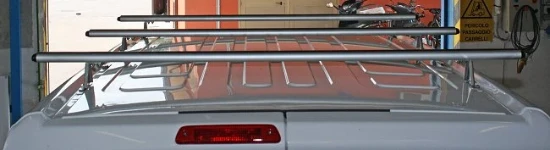 A close look at a Fiat Scudo’s roof bars