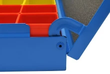 A closer look at an anti-tip hinge on a Syncro case