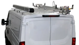 A single-slide ladder rack and a pipe carrier on an Iveco Daily