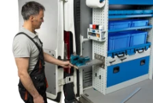 An extended vice bench