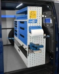 Berlingo Citroen con rivestimento interno in legno e lamiera