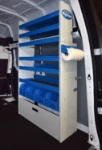 Rivestimento lato sinistro del Dokker con copriruota in alluminio mandorlato