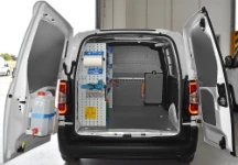Fit-out of the Fiat Doblò with linings, shelving and accessories