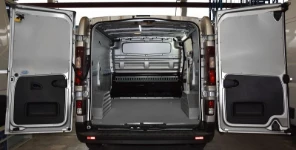 Floor and bodywork liners in a 2014 Trafic