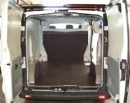 Floor plates and interior panelling Nissan Primastar