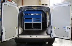 Rivestimento interno in legno e lamiera e portatutto per Jumpy