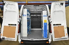 Rivestimento interno con pianale e pannellatura per Berlingo Citroen