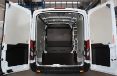 Rivestimento interno completo del Dacia Dokker con pianale e pannellature