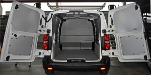 Interior lining in wood and sheet metal and roof bars for the Fiat Scudo