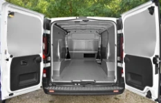Interior lining with floor panel and panelling for the Fiat Talento