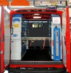 Vista d'insieme dell'allestimento Syncro Ultra nel vano di carico del NV250