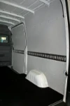 Modulo destro dell'allestimento Syncro Ultra nel NV250, con pannello portautensili e cassettiera