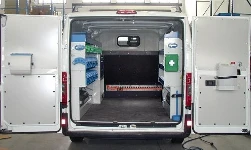 Rivestimento interno con pianale e pannellatura per Berlingo Citroen