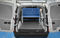 Racking on the bulkhead of an NV250