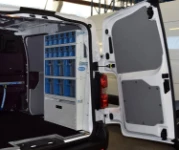Racking on the right of a 2016 Jumpy