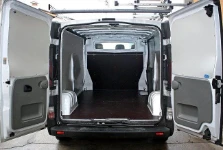 Rivestimento interno completo del Dacia Dokker con pianale e pannellature