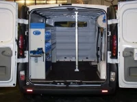 Rivestimento interno in legno e lamiera e portatutto per Jumpy