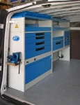 Lato sinistro Opel Movano con pianale, pannellatura, copriruota, ganci e rotaia per cinghie
