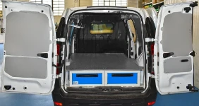 01_A Renault Express Van with a Syncro underfloor storage system consisting of two drawers 