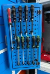 02_The tool rack panel in the locker door