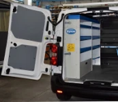 03_Plastic containers in the plumber’s Expert