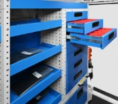 04_A close-up of the Ducato’s drawers with removable plastic trays