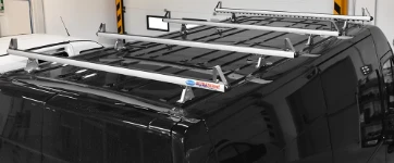 05_The Renault Master’s roof bars