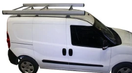 View of a roof rack on a 2010 Doblò